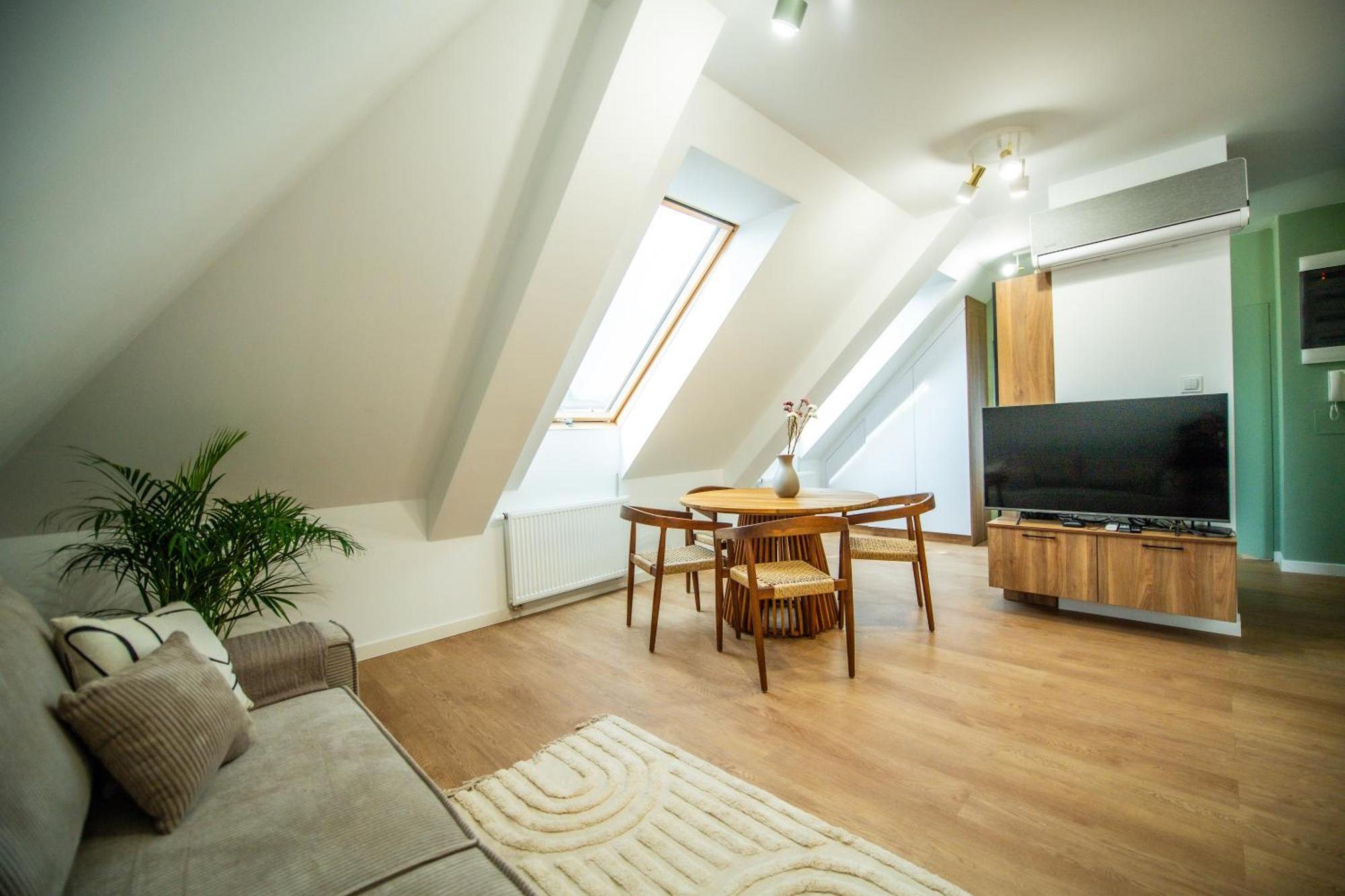 Kosciuszki Apartment